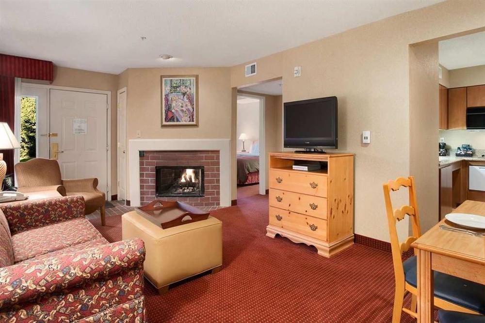 Homewood Suites Lafayette Camera foto